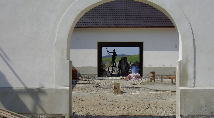 Rekonstrukce objektu v obci Topělec